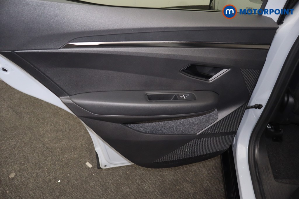 Renault Megane E-Tech Iconic Automatic Electric Hatchback - Stock Number (1686545) - 37th supplementary image