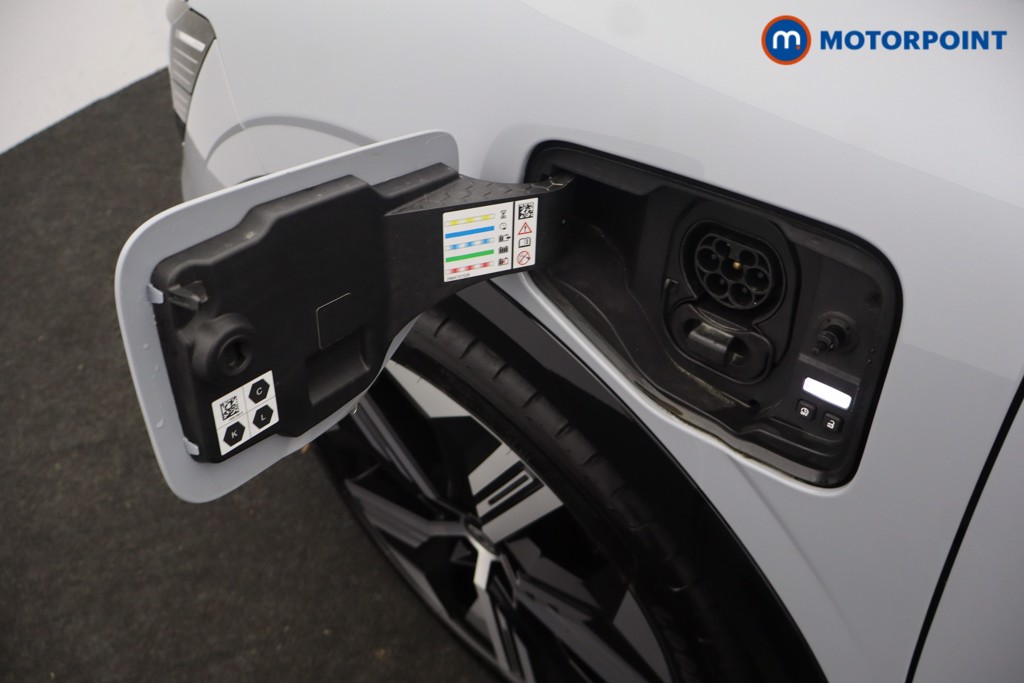 Renault Megane E-Tech Iconic Automatic Electric Hatchback - Stock Number (1686545) - 50th supplementary image