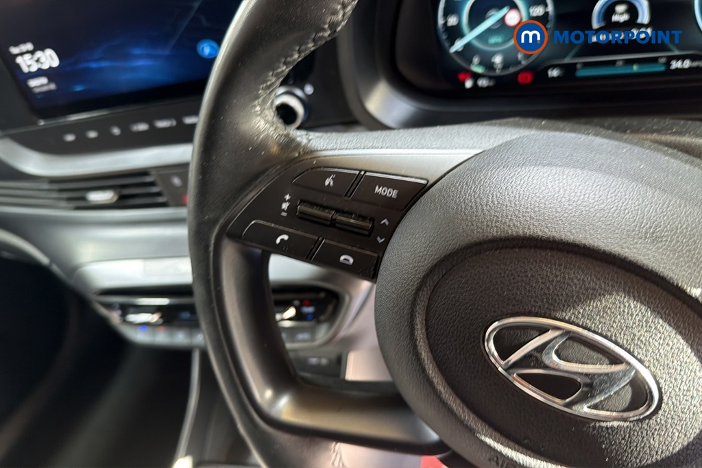 Hyundai Bayon Premium Manual Petrol SUV - Stock Number (1686554) - 4th supplementary image
