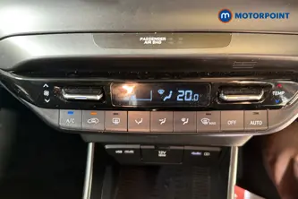Hyundai Bayon Premium Manual Petrol SUV - Stock Number (1686554) - 12th supplementary image
