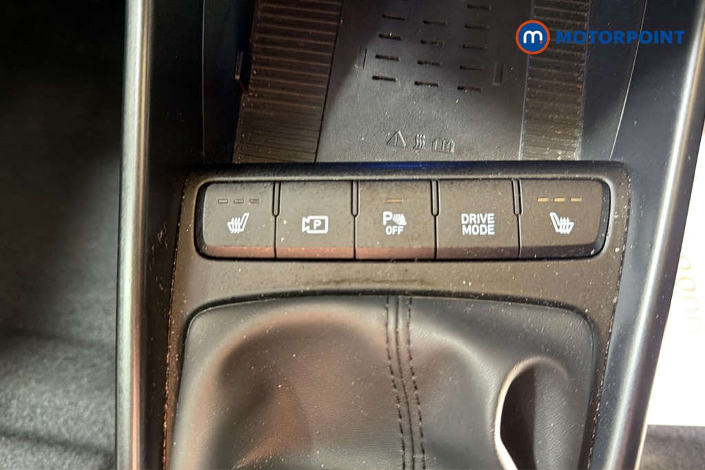 Hyundai Bayon Premium Manual Petrol SUV - Stock Number (1686554) - 14th supplementary image