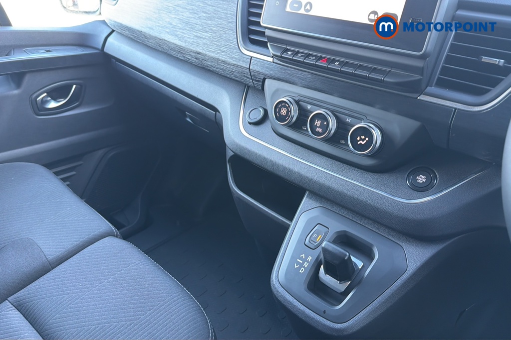 Renault Trafic Extra Sport Automatic Diesel Panel Van - Stock Number (1686584) - 15th supplementary image
