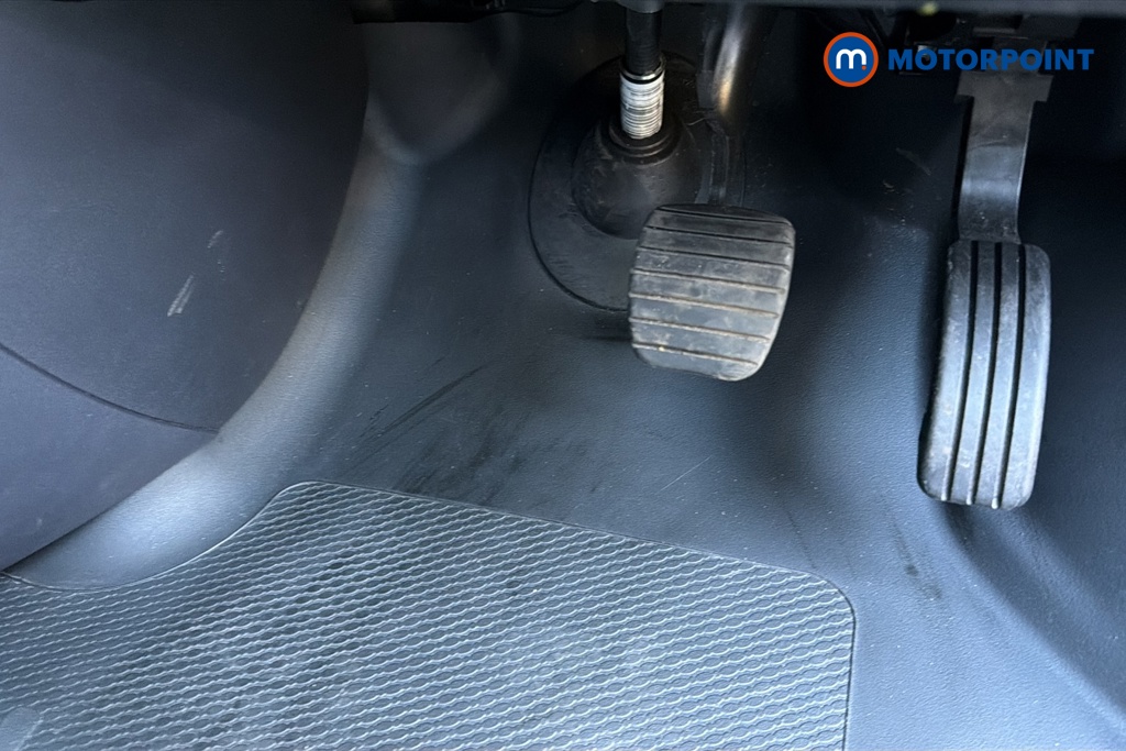 Renault Trafic Extra Sport Automatic Diesel Panel Van - Stock Number (1686584) - 24th supplementary image