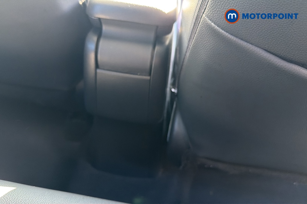 Toyota Yaris Cross Excel Automatic Petrol-Electric Hybrid Estate - Stock Number (1686717) - 28th supplementary image