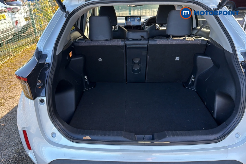 Toyota Yaris Cross Excel Automatic Petrol-Electric Hybrid Estate - Stock Number (1686717) - 30th supplementary image