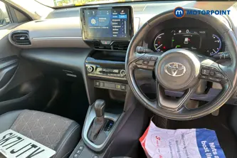 Toyota Yaris Cross Excel Automatic Petrol-Electric Hybrid Estate - Stock Number (1686717) - 1st supplementary image