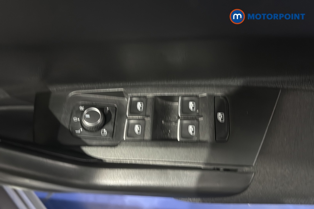 Volkswagen Polo R-Line Automatic Petrol Hatchback - Stock Number (1687280) - 19th supplementary image