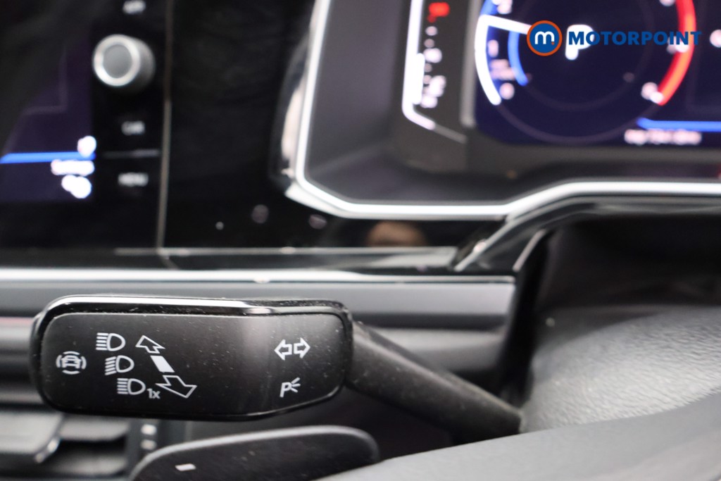 Volkswagen Polo R-Line Automatic Petrol Hatchback - Stock Number (1687391) - 5th supplementary image
