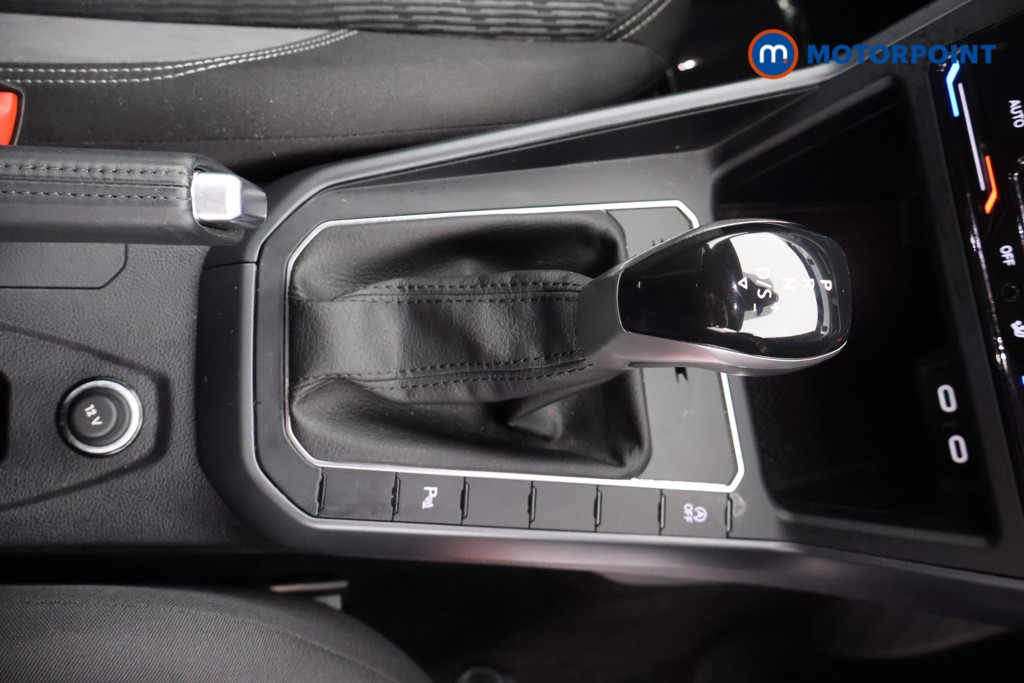 Volkswagen Polo R-Line Automatic Petrol Hatchback - Stock Number (1687391) - 10th supplementary image