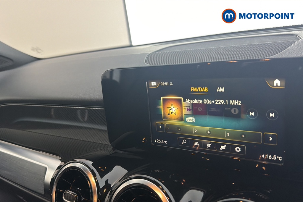 Mercedes-Benz GLB Amg Line Automatic Petrol SUV - Stock Number (1687641) - 8th supplementary image