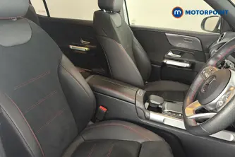 Mercedes-Benz GLB Amg Line Automatic Petrol SUV - Stock Number (1687641) - 22nd supplementary image