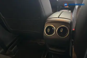 Mercedes-Benz GLB Amg Line Automatic Petrol SUV - Stock Number (1687641) - 28th supplementary image