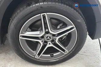 Mercedes-Benz GLB Amg Line Automatic Petrol SUV - Stock Number (1687641) - 45th supplementary image