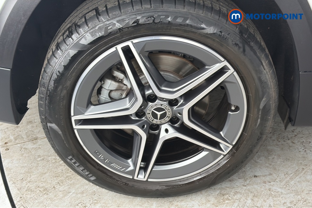 Mercedes-Benz GLB Amg Line Automatic Petrol SUV - Stock Number (1687641) - 46th supplementary image