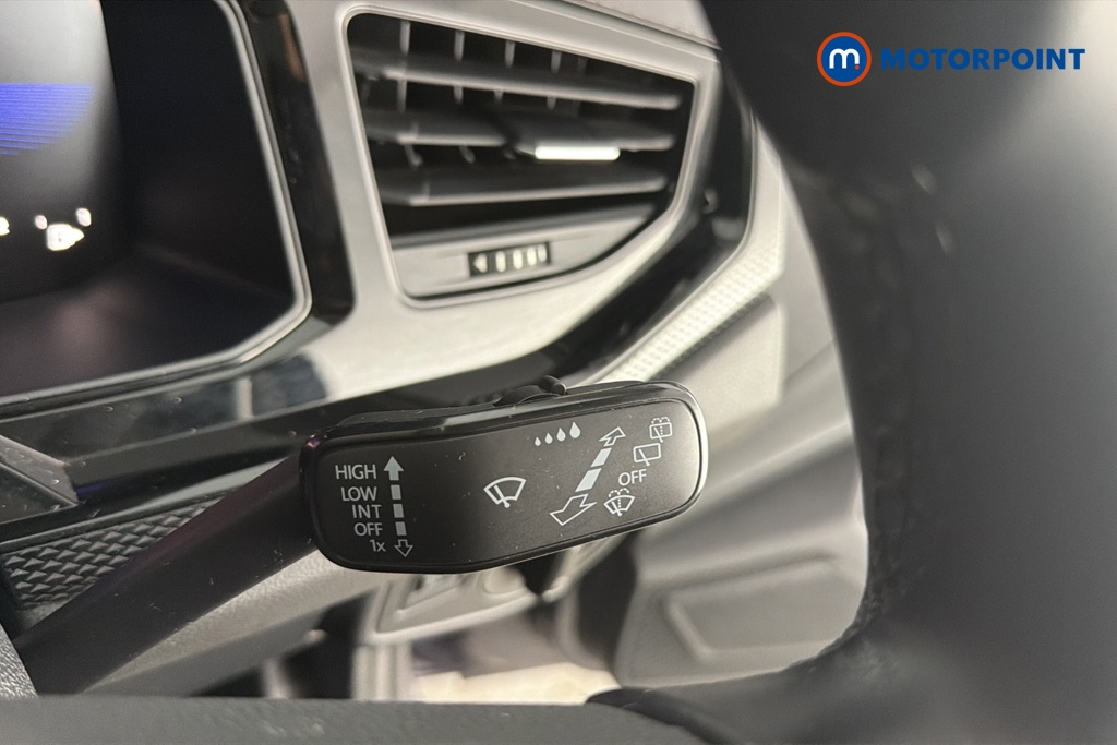 Volkswagen Taigo Life Manual Petrol SUV - Stock Number (1687674) - 6th supplementary image