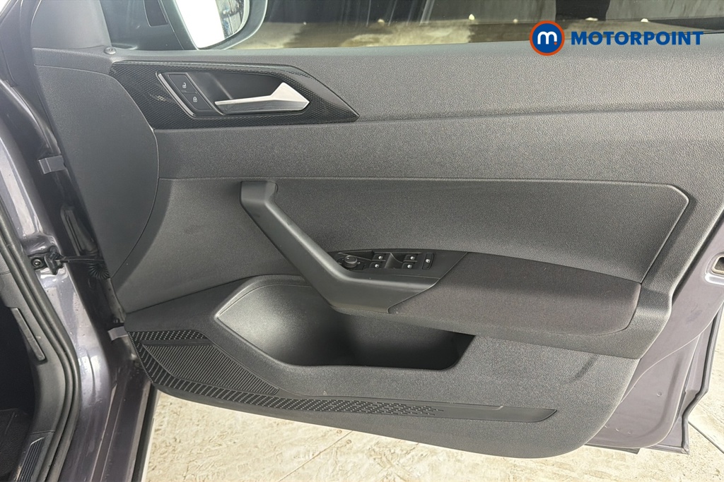 Volkswagen Taigo Life Manual Petrol SUV - Stock Number (1687674) - 18th supplementary image