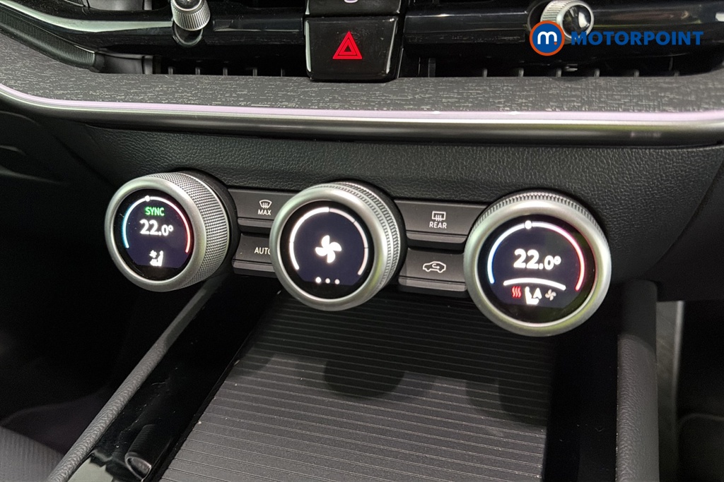 Skoda Superb Se L Automatic Petrol Hatchback - Stock Number (1687892) - 14th supplementary image