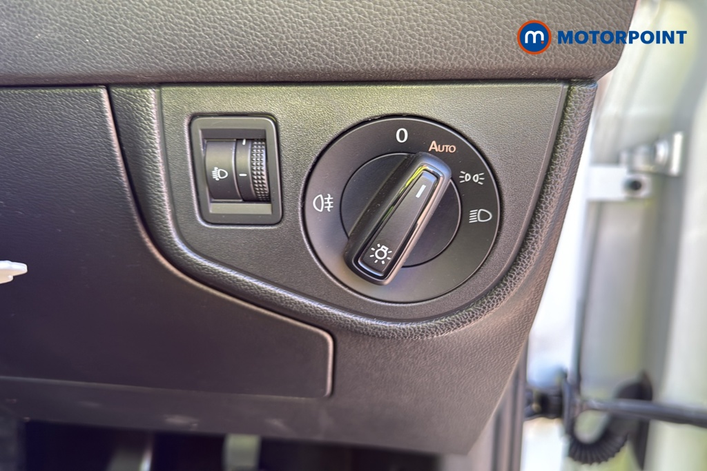 Volkswagen Polo Life Manual Petrol Hatchback - Stock Number (1688355) - 11th supplementary image