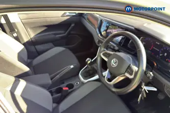 Volkswagen Polo Life Manual Petrol Hatchback - Stock Number (1688355) - 1st supplementary image