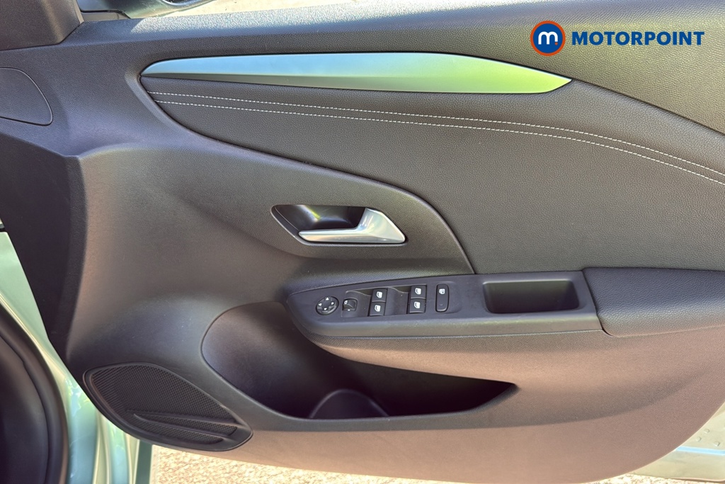 Vauxhall Corsa YES Manual Petrol Hatchback - Stock Number (1688403) - 18th supplementary image