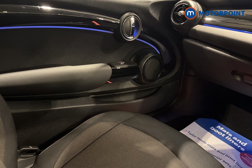 Mini Hatchback Cooper Classic Manual Petrol Hatchback - Stock Number (1688405) - 10th supplementary image