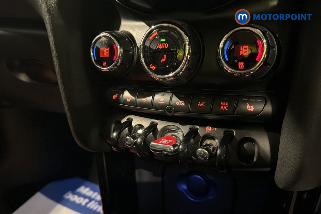 Mini Hatchback Cooper Classic Manual Petrol Hatchback - Stock Number (1688405) - 12th supplementary image
