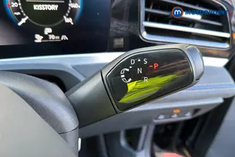 Volkswagen Passat R-Line Automatic Petrol Plug-In Hybrid Estate - Stock Number (1688416) - 6th supplementary image