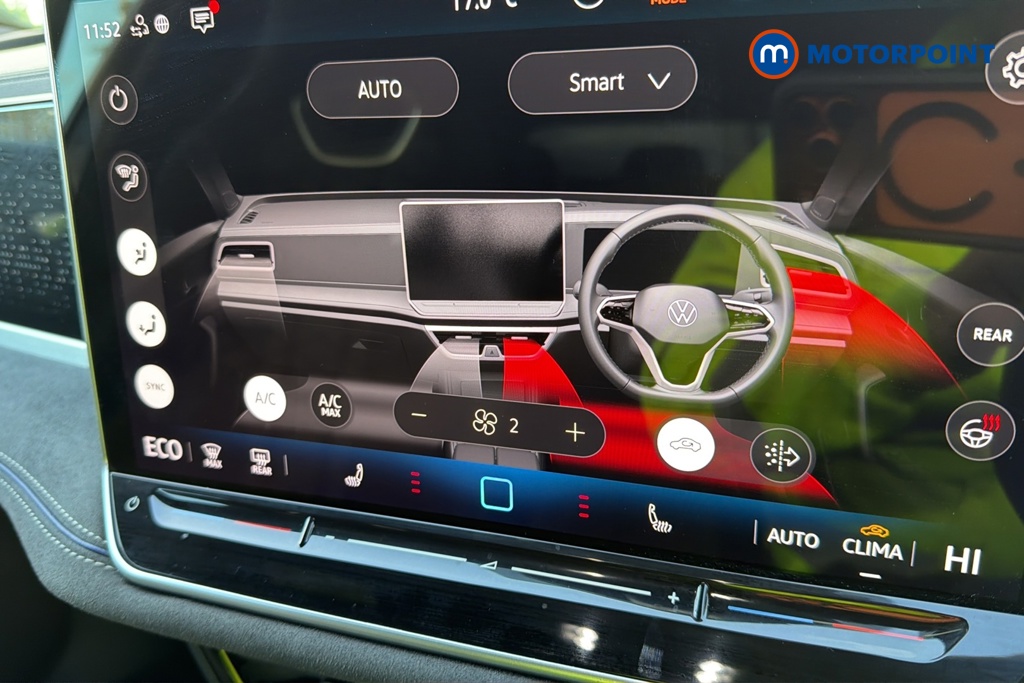 Volkswagen Passat R-Line Automatic Petrol Plug-In Hybrid Estate - Stock Number (1688416) - 12th supplementary image