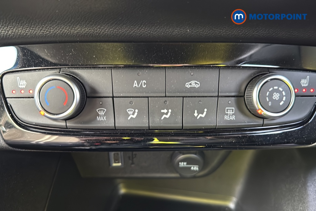 Vauxhall Corsa YES Manual Petrol Hatchback - Stock Number (1639818) - 14th supplementary image