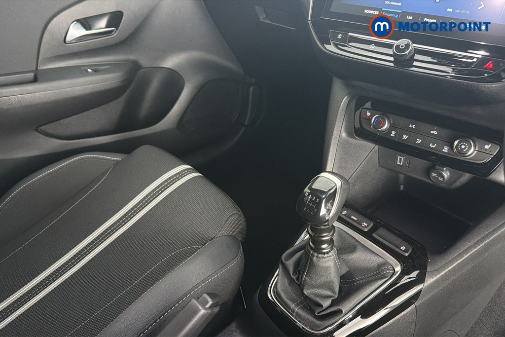 Vauxhall Corsa YES Manual Petrol Hatchback - Stock Number (1639887) - 15th supplementary image