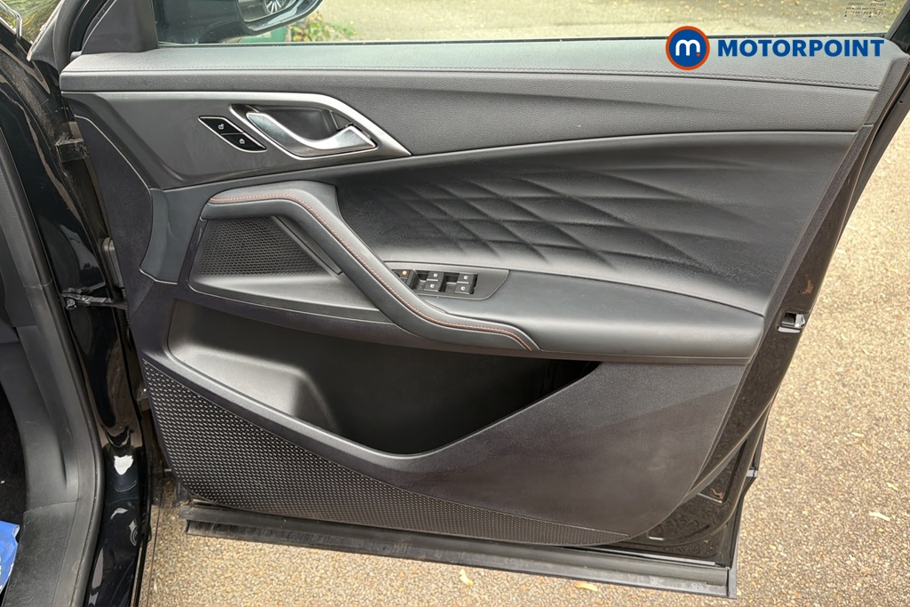 Mg Motor Uk HS Trophy Automatic Petrol-Electric Hybrid SUV - Stock Number (1640012) - 18th supplementary image