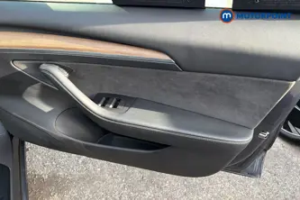 Tesla Model 3 Standard Plus Automatic Electric Saloon - Stock Number (1653037) - 18th supplementary image