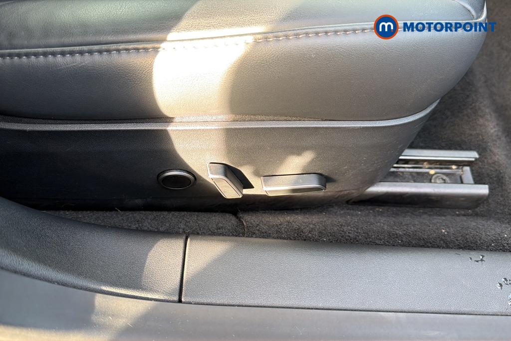 Tesla Model 3 Standard Plus Automatic Electric Saloon - Stock Number (1653037) - 23rd supplementary image