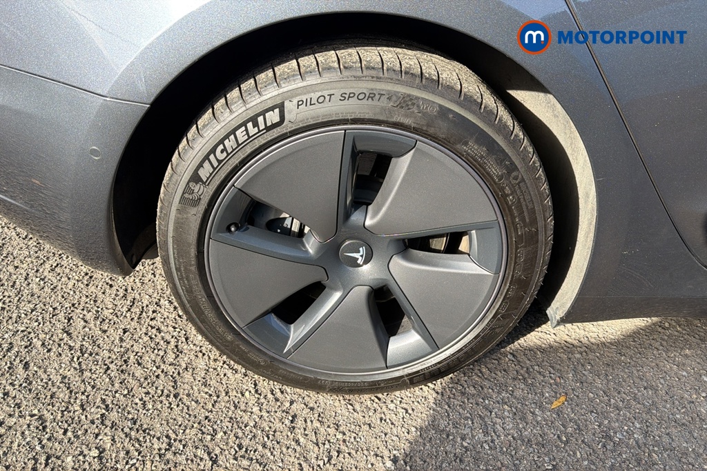 Tesla Model 3 Standard Plus Automatic Electric Saloon - Stock Number (1653037) - 46th supplementary image