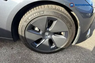 Tesla Model 3 Standard Plus Automatic Electric Saloon - Stock Number (1653037) - 47th supplementary image