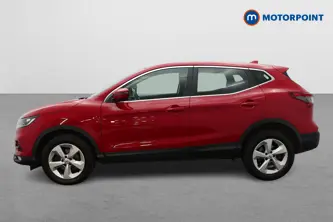 Nissan Qashqai Acenta Premium Manual Diesel SUV - Stock Number (1662095) - Passenger side