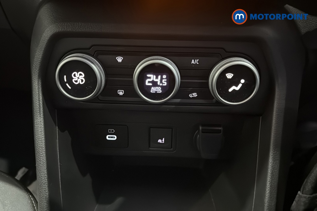 Dacia Sandero Stepway Extreme Manual Petrol Hatchback - Stock Number (1677753) - 12th supplementary image