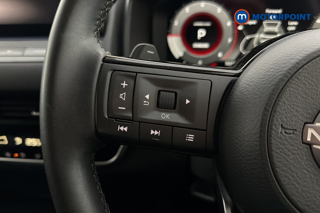 Nissan Qashqai N-Connecta Automatic Petrol SUV - Stock Number (1680445) - 4th supplementary image