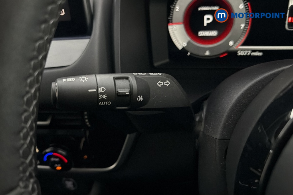 Nissan Qashqai N-Connecta Automatic Petrol SUV - Stock Number (1680445) - 5th supplementary image