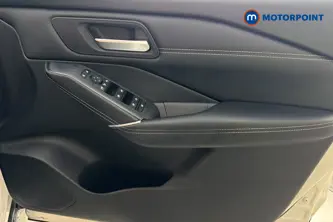 Nissan Qashqai N-Connecta Automatic Petrol SUV - Stock Number (1680445) - 18th supplementary image