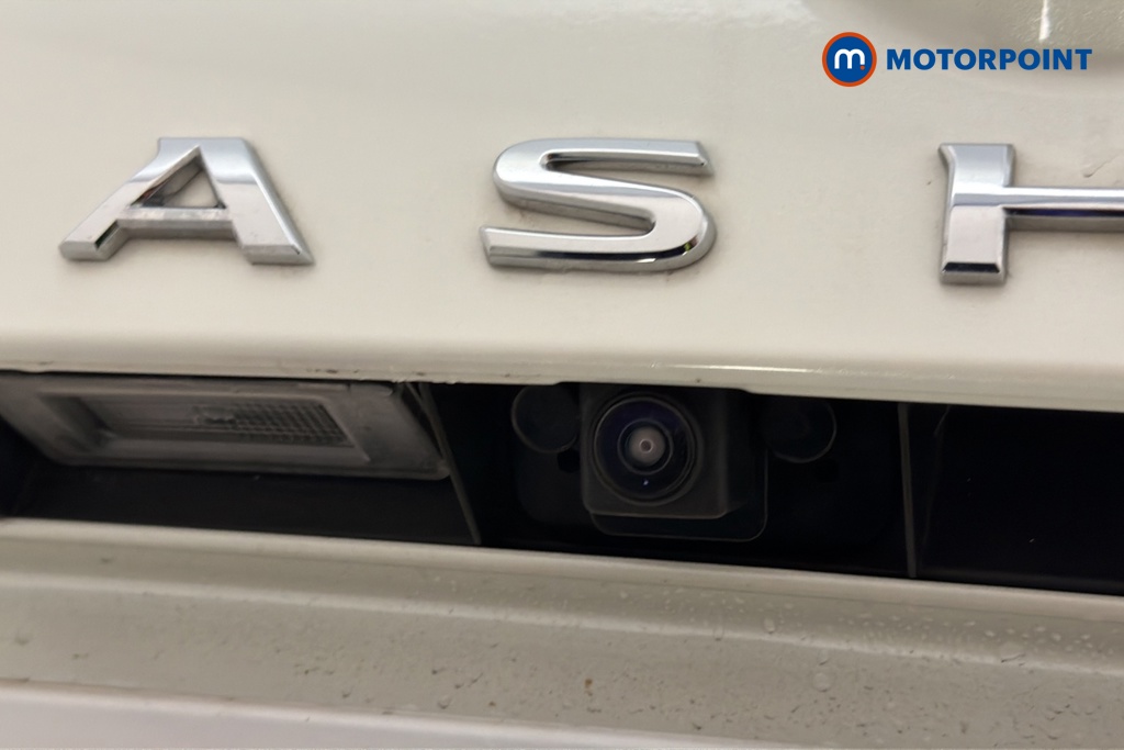Nissan Qashqai N-Connecta Automatic Petrol SUV - Stock Number (1680445) - 37th supplementary image