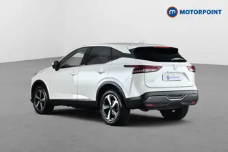 Nissan Qashqai N-Connecta Automatic Petrol SUV - Stock Number (1680445) - Drivers side rear corner