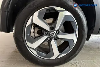Nissan Qashqai N-Connecta Automatic Petrol SUV - Stock Number (1680445) - 46th supplementary image