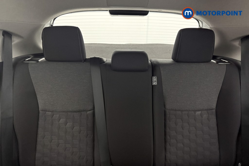 Toyota Yaris Design Automatic Petrol-Electric Hybrid Hatchback - Stock Number (1680514) - 34th supplementary image