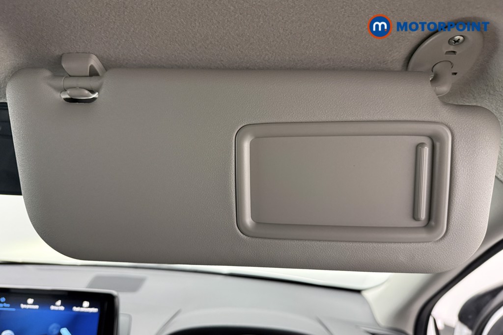 Toyota Yaris Design Automatic Petrol-Electric Hybrid Hatchback - Stock Number (1680514) - 50th supplementary image