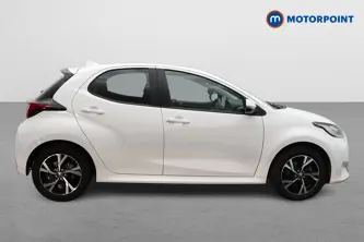 Toyota Yaris Design Automatic Petrol-Electric Hybrid Hatchback - Stock Number (1680514) - Drivers side