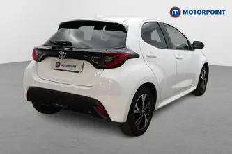 Toyota Yaris Design Automatic Petrol-Electric Hybrid Hatchback - Stock Number (1680514) - Drivers side rear corner