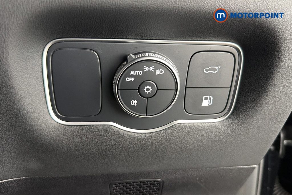 Chery Tiggo 8 Summit Automatic Petrol Plug-In Hybrid SUV - Stock Number (1680588) - 11th supplementary image