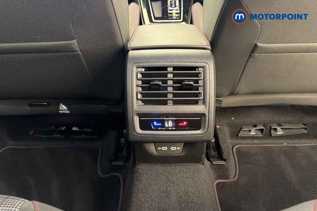 Volkswagen Golf GTI Automatic Petrol Hatchback - Stock Number (1680905) - 28th supplementary image