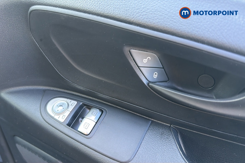 Mercedes-Benz Vito PRO Manual Diesel Panel Van - Stock Number (1681458) - 19th supplementary image